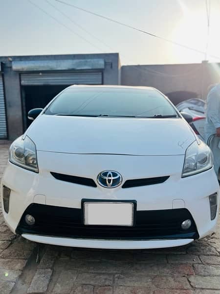 Toyota Prius 2013 12