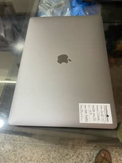 Apple Macbook 2018 15 INCH 32GB RAM Best for Graphics and Development