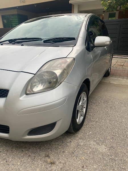 Toyota Vitz 2008 4