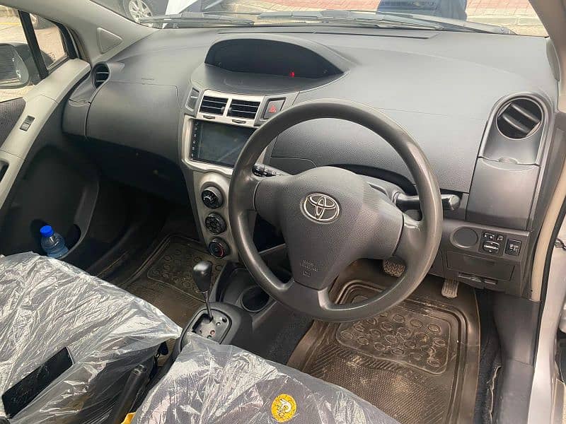 Toyota Vitz 2008 7