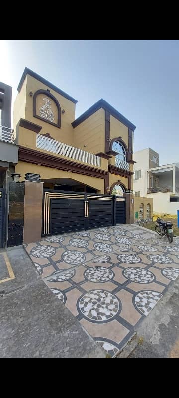 8 Marla House For Sale In Bahria Orchard B Block Lahore 0