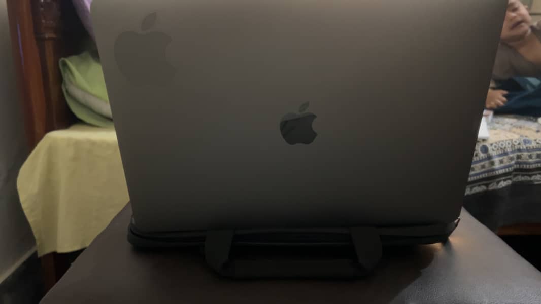 Macbook Pro 2020 M1 4