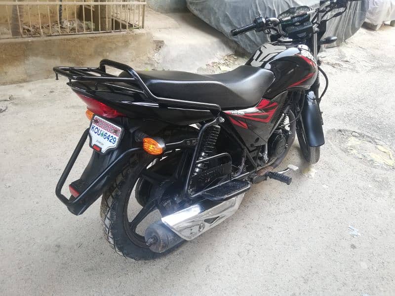 Suzuki GR 150 Model 2021 5