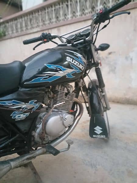 Suzuki GS 150 SE Model 2018 9