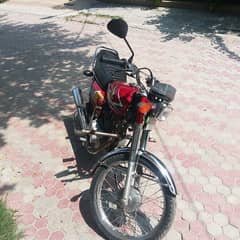 Honda 125 urgent for sale calls only .