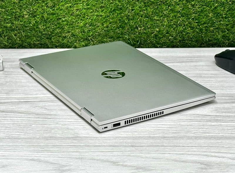 HP TouchScreen Gaming 2GB Graphic Card Core i5 8th G(Ram 8GB+256GB SSD 4