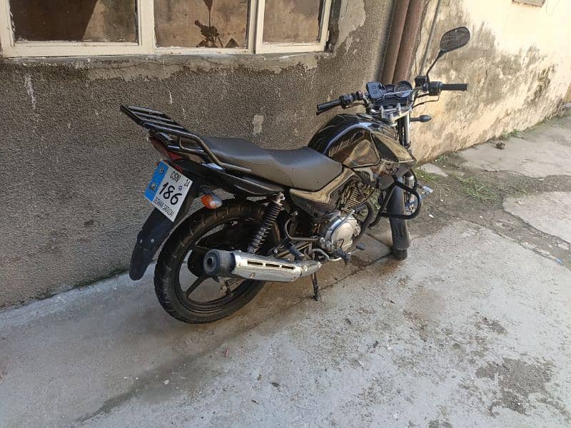 yamaha ybr 125g 1