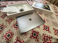 MacBook Pro M1 13 inch, Touch Bar with Apple Magic Mouse