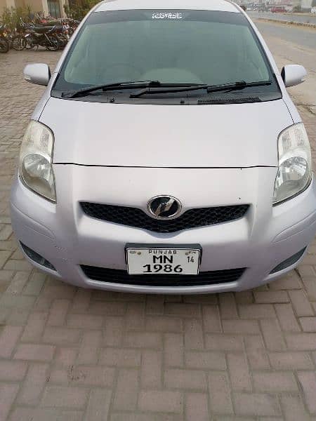 Toyota Vitz 2014 9