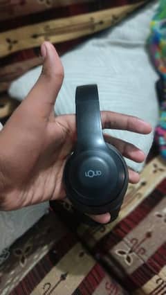 New headphones urgent sale