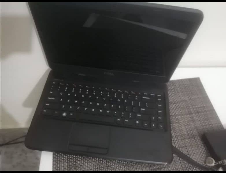 Dell Inspiron N 4050 1