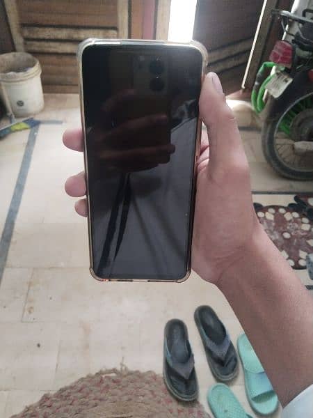 Tecno camon 18t 1