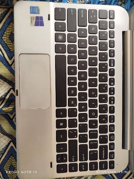 Haier y11b Laptop touch and type 3