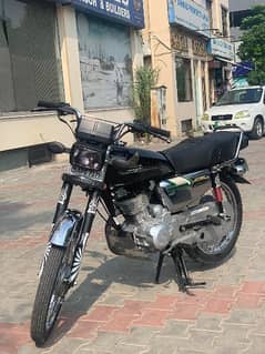 Honda 125 Like Brand New For Sale new condition