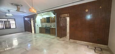 MAINTAINED DOUBLE STOREY WEST OPEN BUNGALOW NEAR BILAL MASJID BEHIND ABUL HASSAN ISPHANI ROAD 0