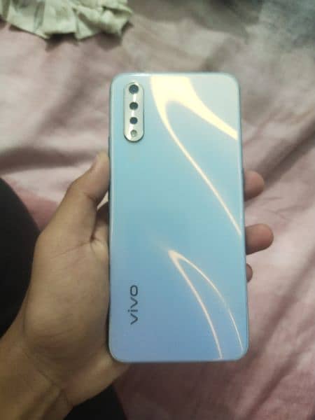 vivo s1 4/128 4