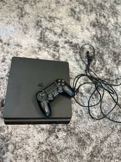 ps4 slim mint condition