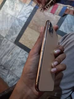 iphone 11 Pro max 64 gb factory unlock