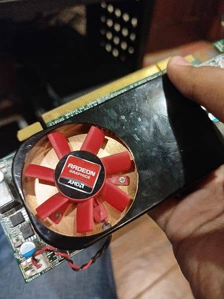 new 10/10 graphics card AMD Radeon r7 200series very good 6