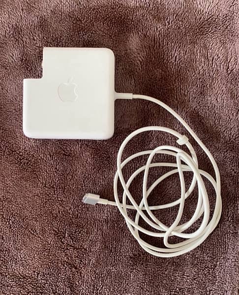 Apple Macbook pro 85W Magsafe 2 Original Charger 2