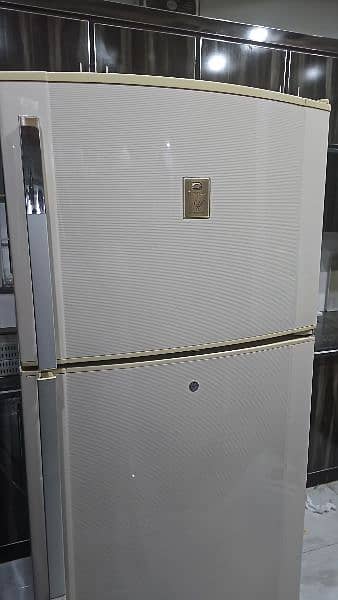 dawlance refrigerator urgent sale 8