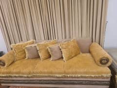 Sofa set 6 seater with Deewan/Sethi