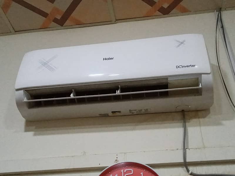 Inverter AC/DC 1 ton Haier 1