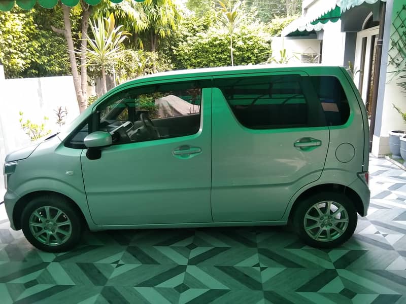 Suzuki Wagon R 2023 Imported 2