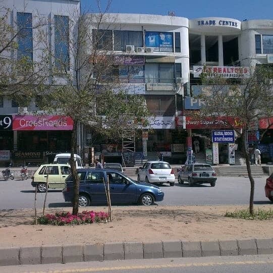 422 Sq Ft Shop Available For Sale In F11 Markaz Islamabad 2