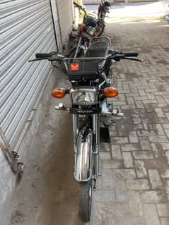 Honda CG 125 2023