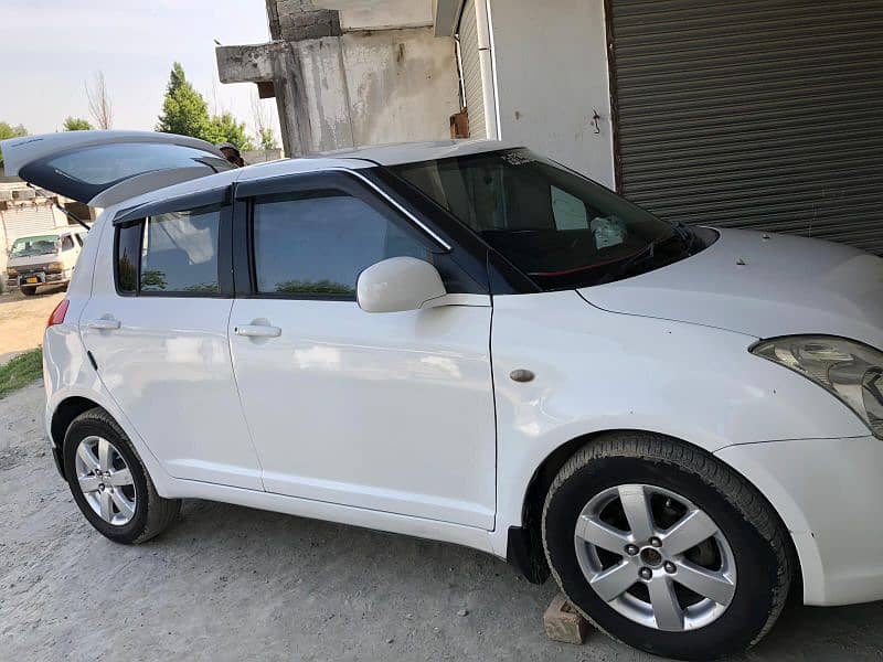 Suzuki Swift 2012 Exchange Possible 1