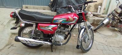 Honda 125 2023 model fresh condition 1 hand used ha all document clear