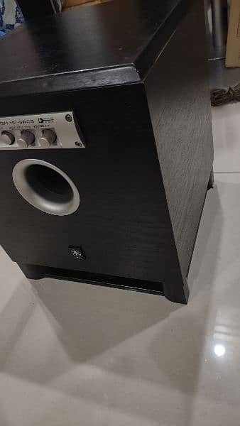 Yamaha Active Powered subwoofer 3