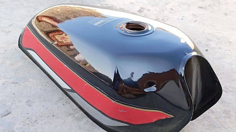 Honda CG 125 Fuel Tank 3