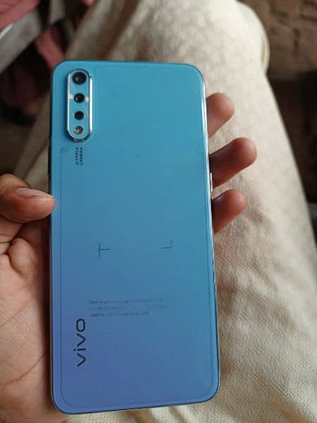 vivo s1 1