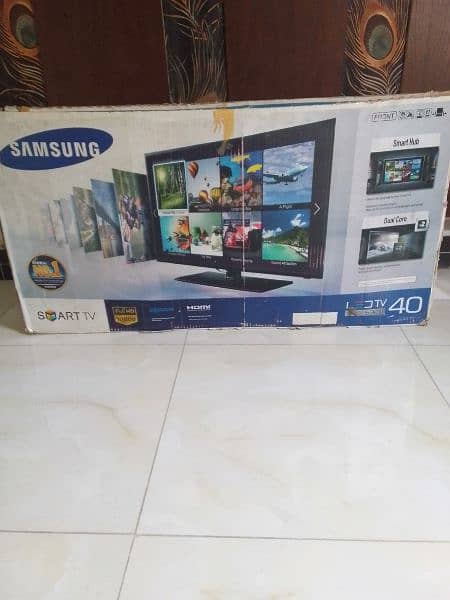 SAMSUNG LED ANDROID 40 INCH ORIGNAL A ONE CONDITION ALL OK HA WITH BOX 1