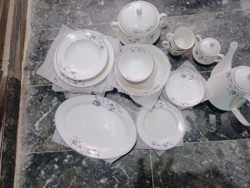 dinner set/tea set 1