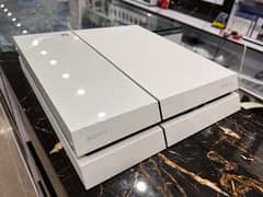 PS4 white glacier edition 500GB