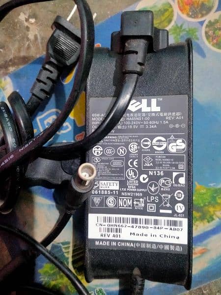 Dell Laptop power Supply/Charger 2