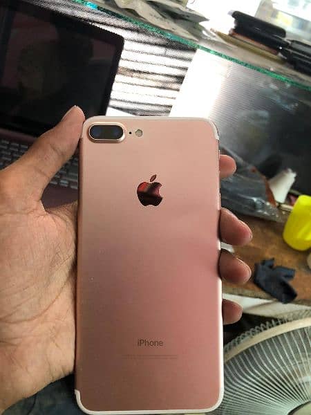 iphone 7 plus 128Gb 1