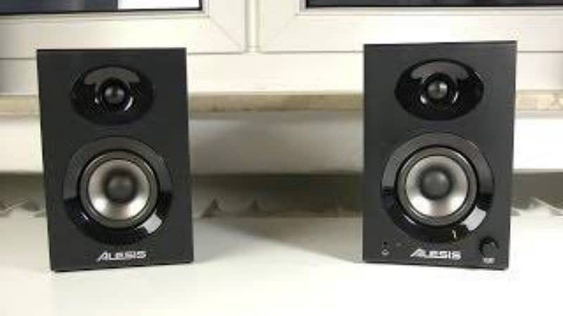 Alesis Elevate 3 bookshelf active speaker 3