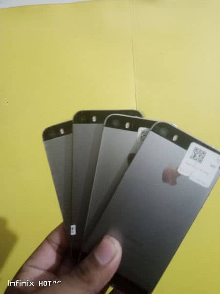 iphones 5 , 5s . . . 6500 ,(, , 7 (non pta) 10/10 condition 18