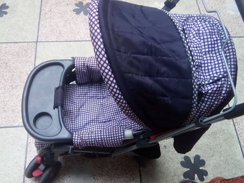 Baby pram for sale 0