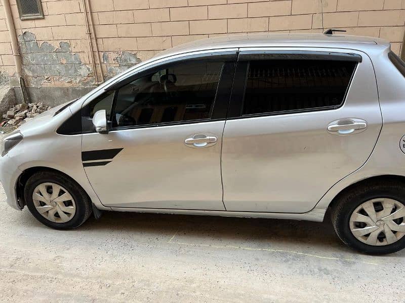 Toyota Vitz 2014 9