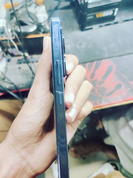 Infinix Note 40 4