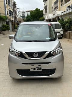 Nissan Dayz 2021 (3 Grade) Same Mira Alto Cultus Move Yaris WagonR