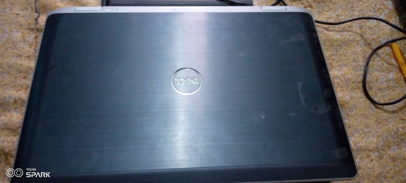 Dell 6530 original condition like new 2