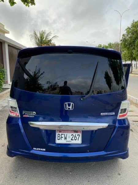 Honda Freed 2011 1