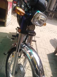 honda cd 70 for urgent sale