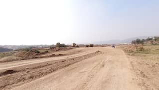 New Airport Town Residential Plot Sized 5 Marla For sale